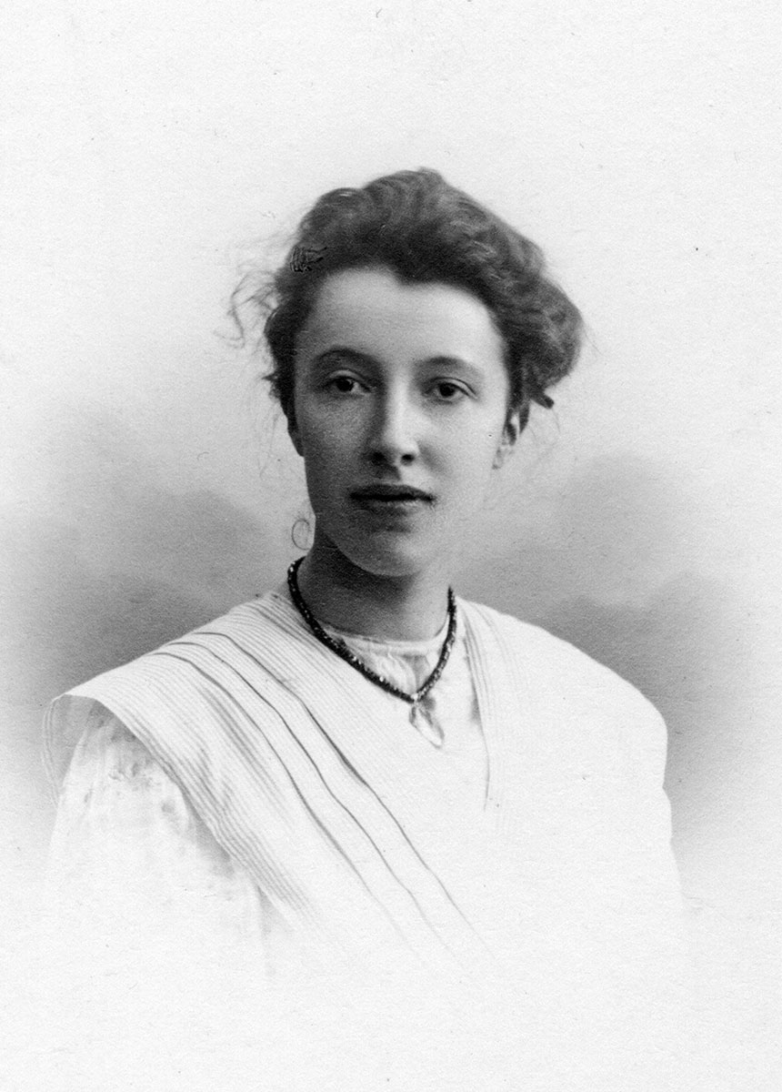 Highlighting Women in Quantum History - IYQ 2025