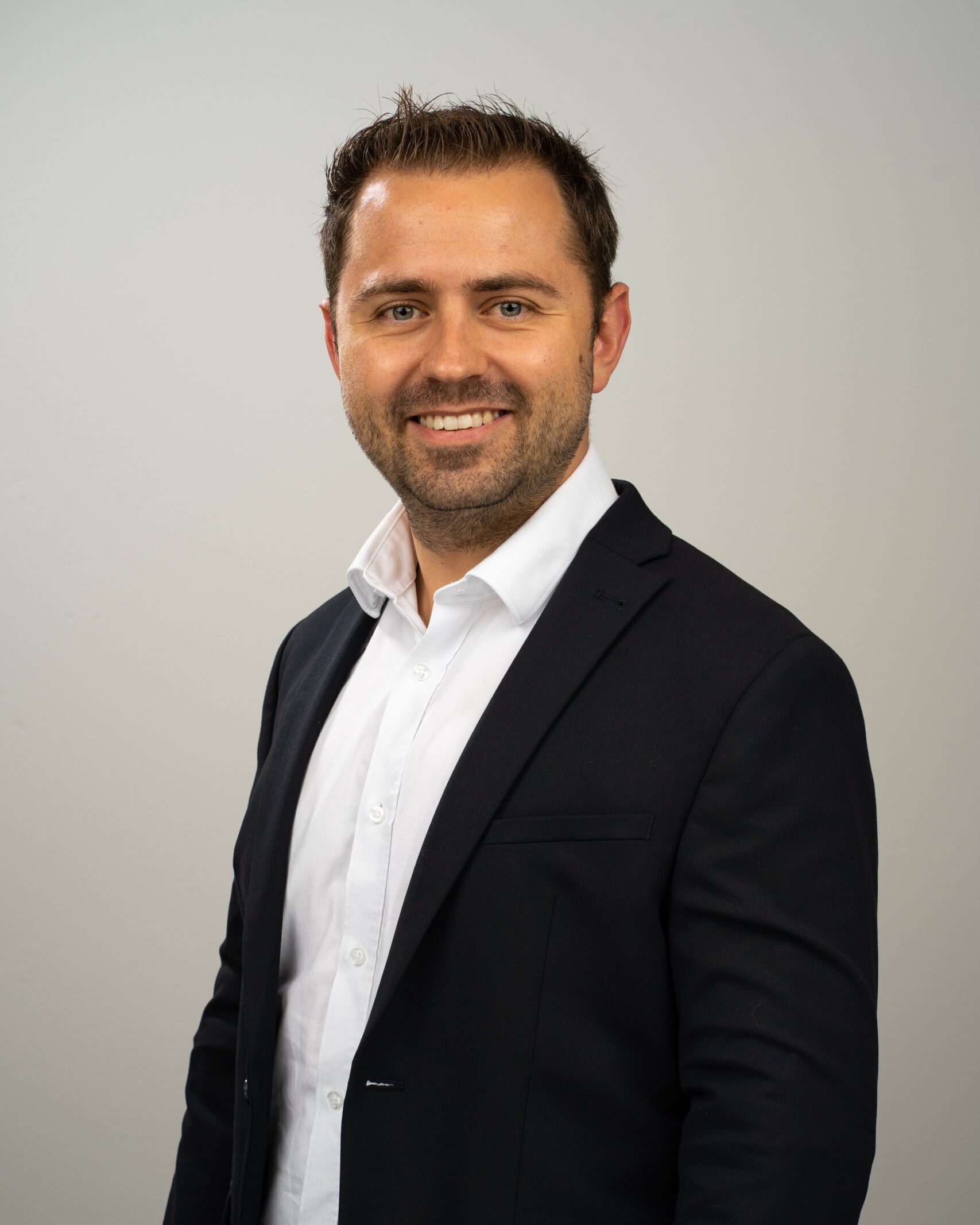 X Alexander Jantzen - 012